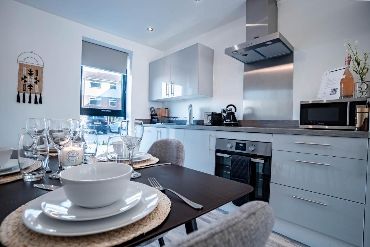 مانشستر Luxe Interchange Apartment Near Old Trafford - Media City - The Quays المظهر الخارجي الصورة